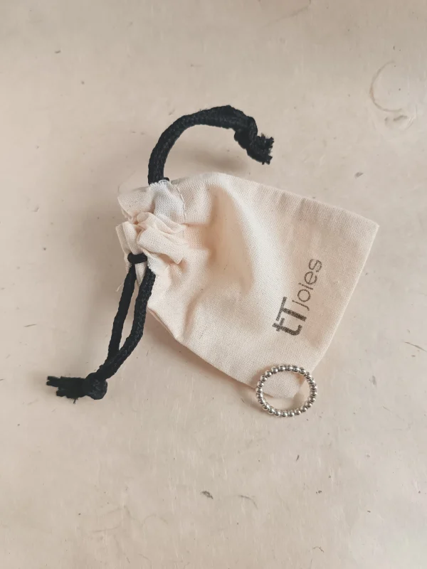 Anillo de Bolitas de Plata